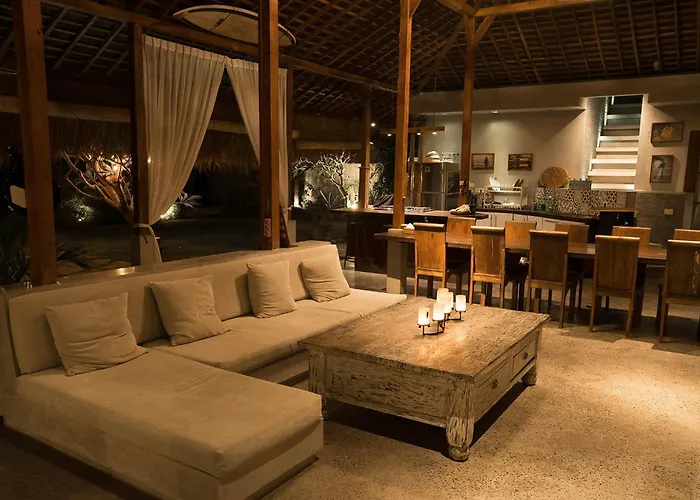 Surflodge Limasan Bali